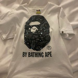 SUPER CUTE AUTHENTIC BAPE T SHIRT✨